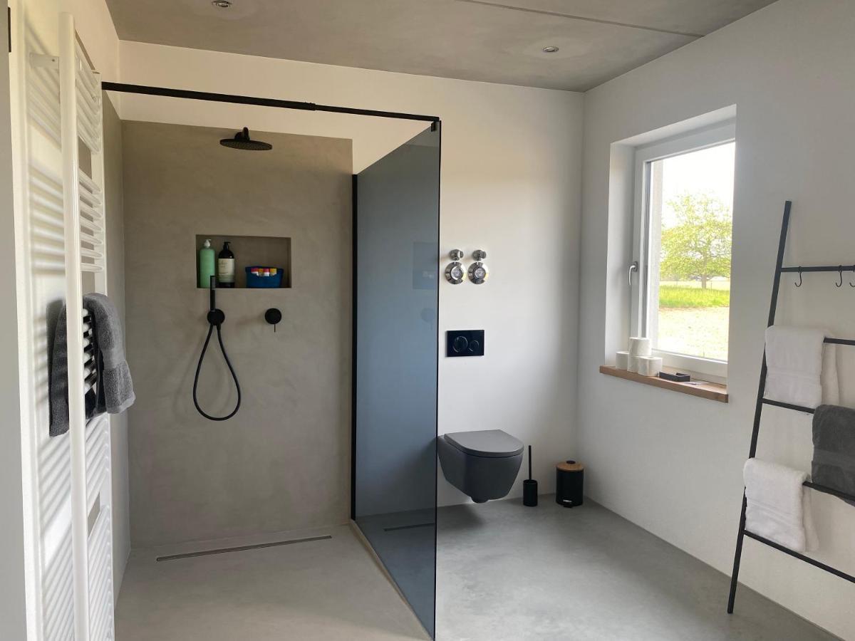Neubau Gruener Wolpertinger Designwhg 106Qm Barrierefrei Lägenhet Breitbrunn am Chiemsee Exteriör bild
