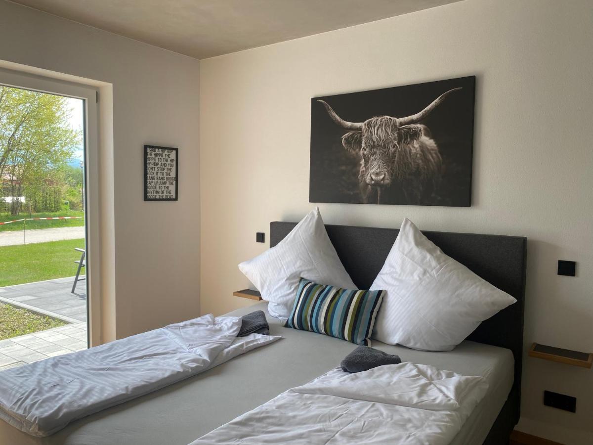 Neubau Gruener Wolpertinger Designwhg 106Qm Barrierefrei Lägenhet Breitbrunn am Chiemsee Exteriör bild