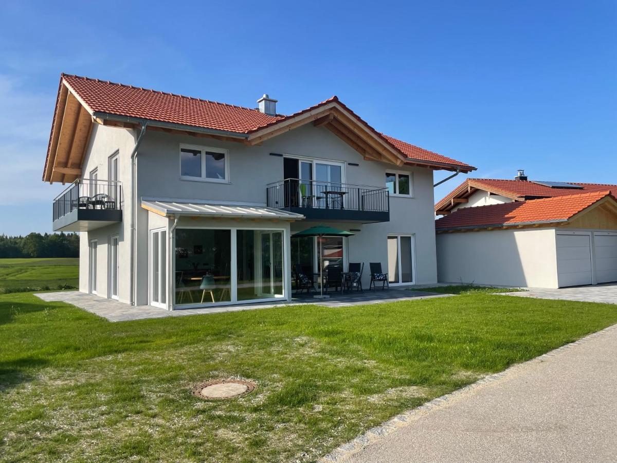 Neubau Gruener Wolpertinger Designwhg 106Qm Barrierefrei Lägenhet Breitbrunn am Chiemsee Exteriör bild